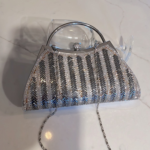 Silver beaded clutch - Picture 4 of 7